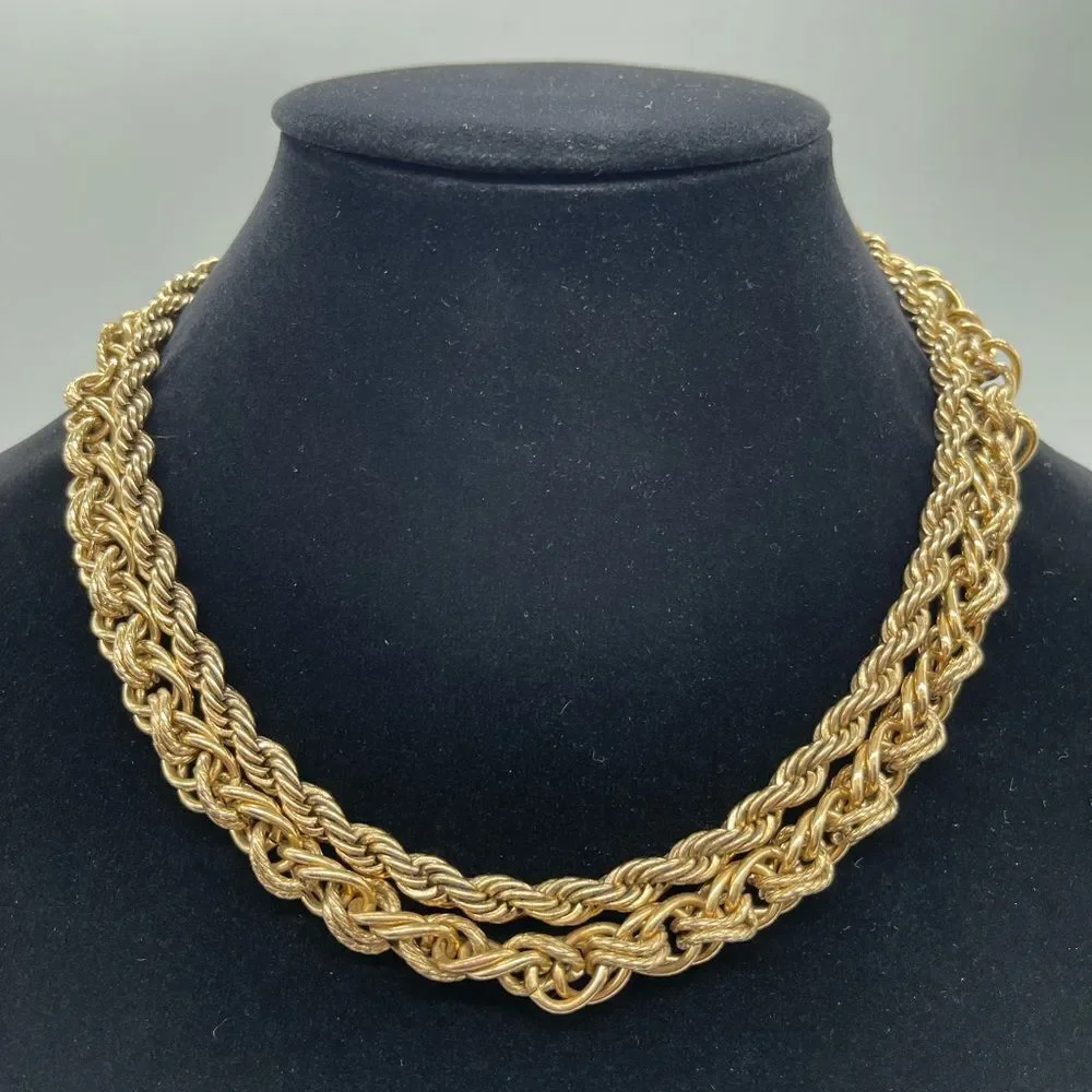 Banana Republic Double Strand Thick Chain Necklace - Picture 5 of 5